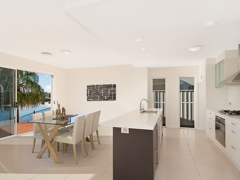 151 Marina Boulevarde, Banksia Beach QLD 4507