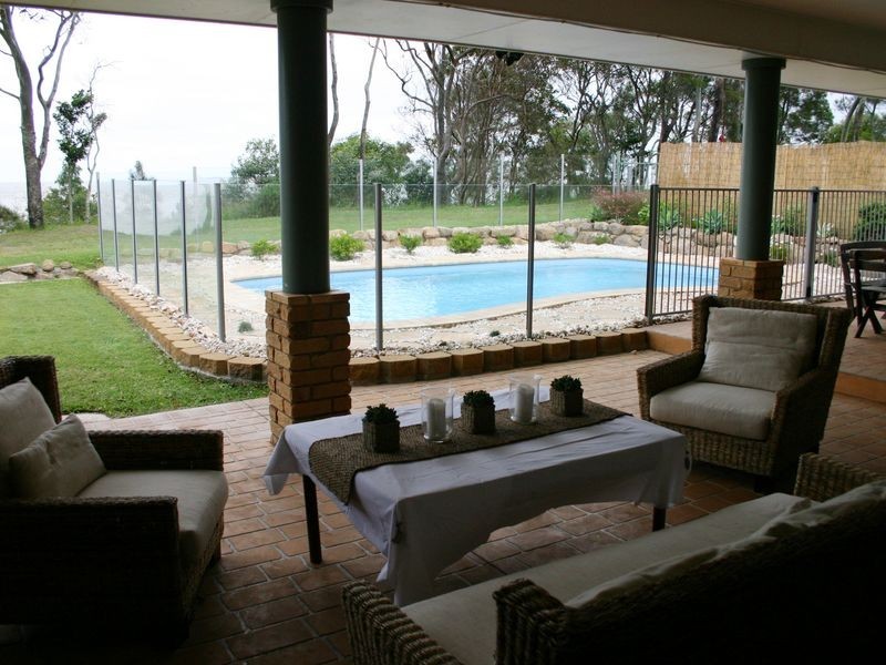 9 Avalon Street, Sandstone Point QLD 4511