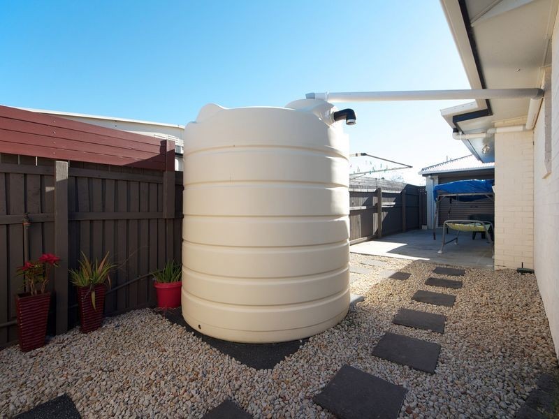 35 Corrimal Place, Sandstone Point QLD 4511