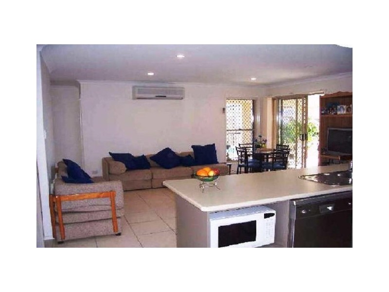 Sandstone Point QLD 4511