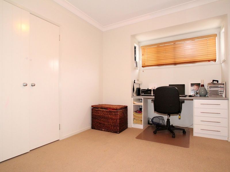 32 Aird Street, Sandstone Point QLD 4511