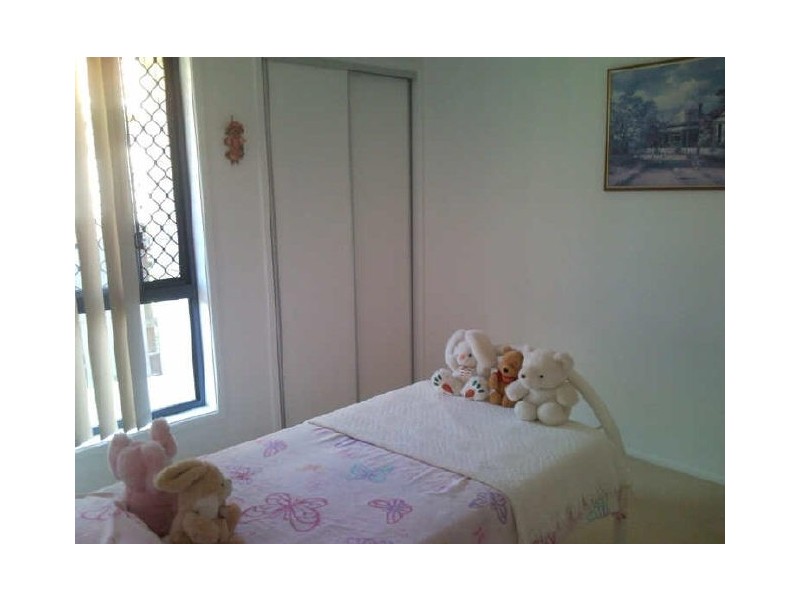 15 Myora Place, Sandstone Point QLD 4511