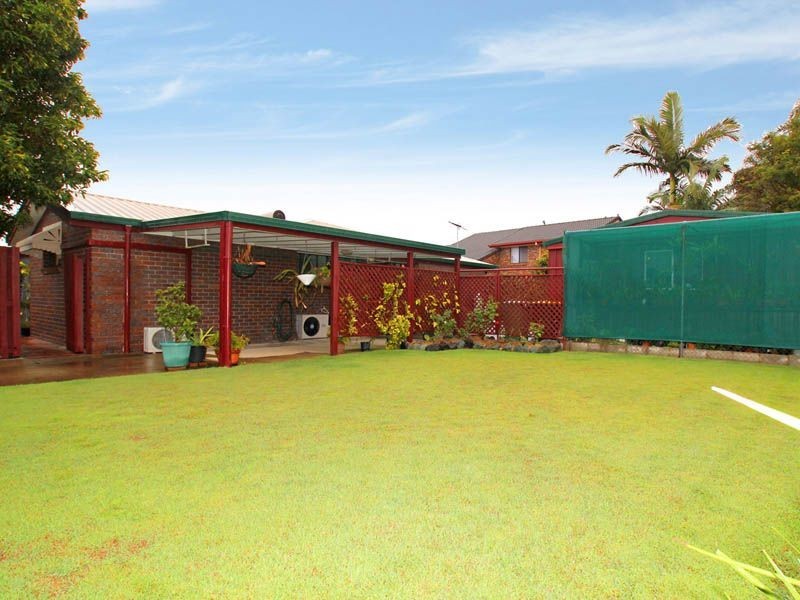 88 Bestmann Road East, Sandstone Point QLD 4511