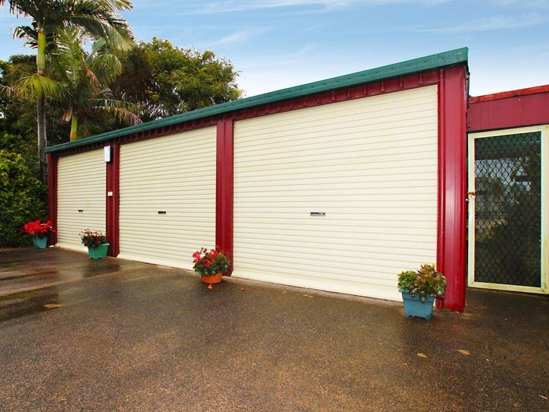 88 Bestmann Road East, Sandstone Point QLD 4511