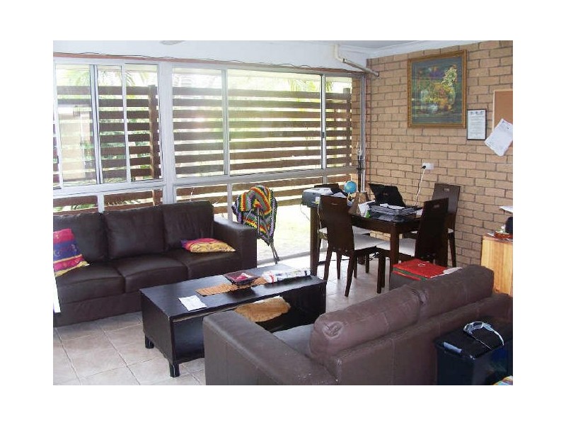 38 Endeavour Drive, Banksia Beach QLD 4507