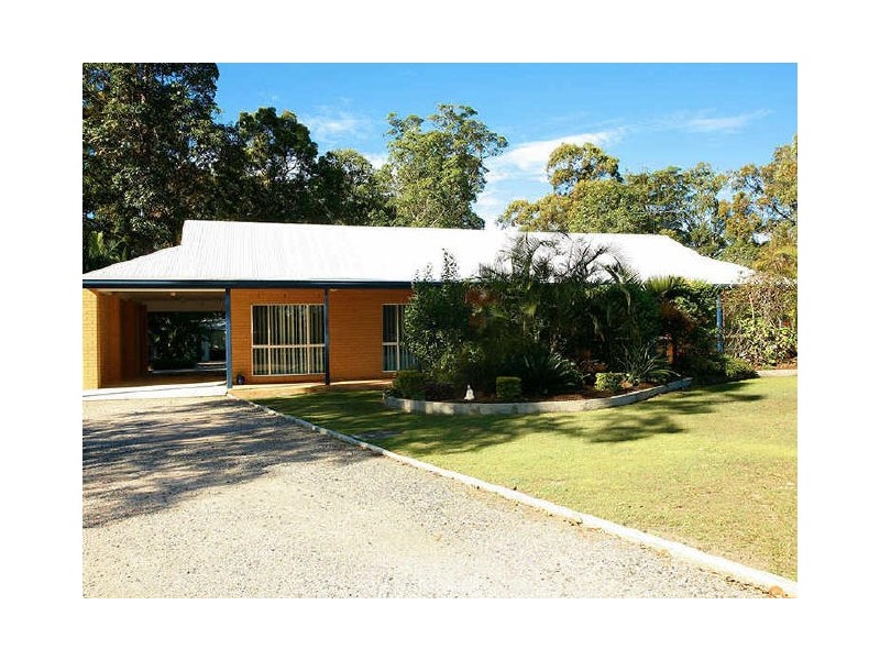 18 Jodi Close, Ningi QLD 4511