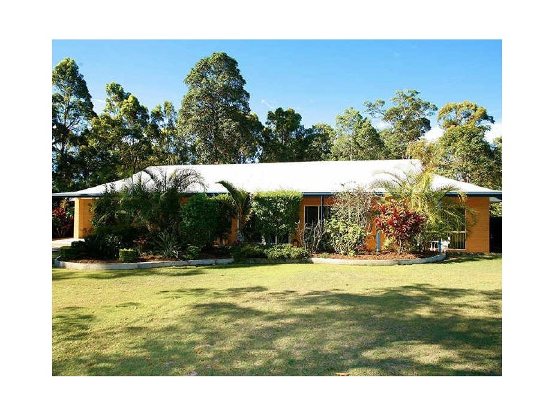 18 Jodi Close, Ningi QLD 4511