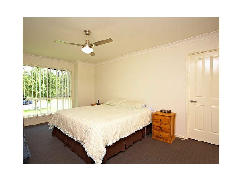 34 Kooringal Way, Sandstone Point QLD 4511