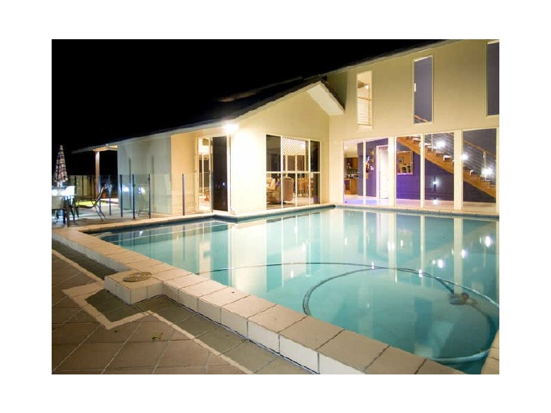 Sandstone Point QLD 4511