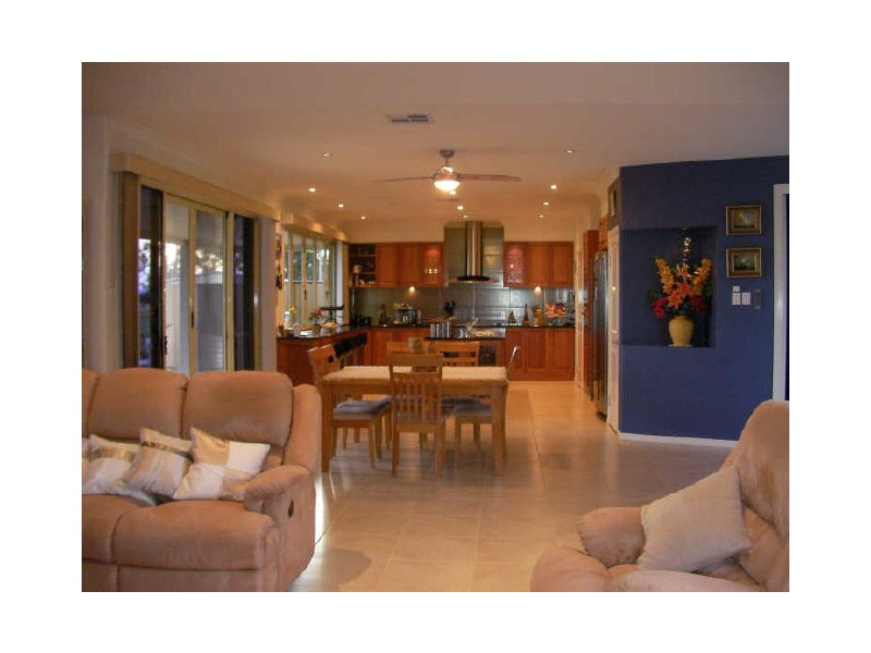 Sandstone Point QLD 4511