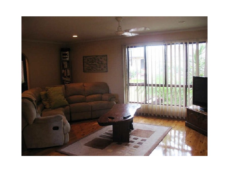 Sandstone Point QLD 4511