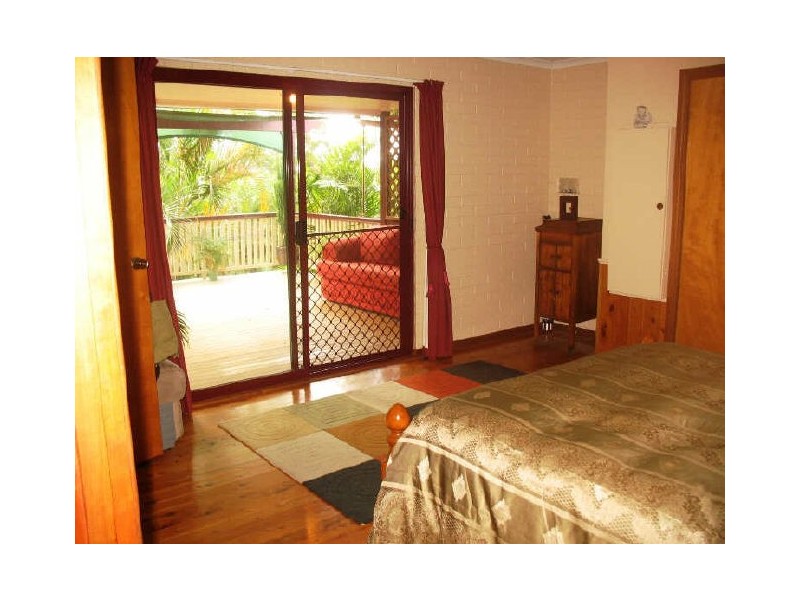 Sandstone Point QLD 4511