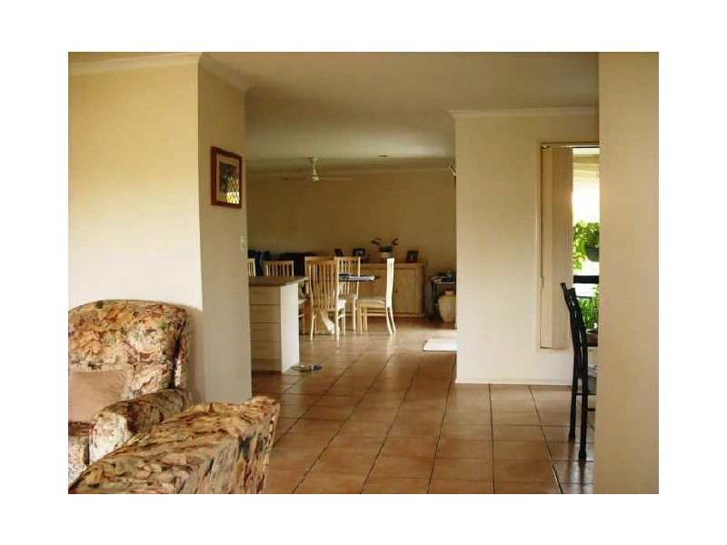 Sandstone Point QLD 4511