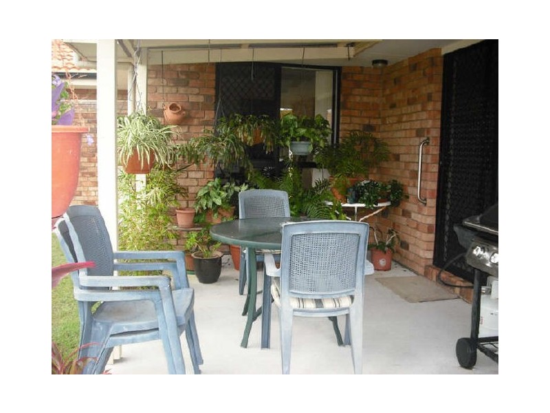 Sandstone Point QLD 4511