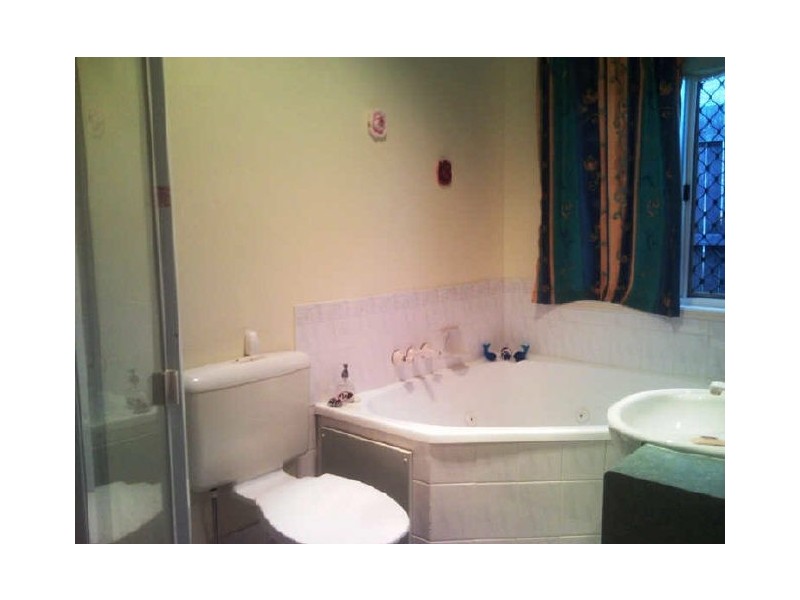 50 Carpenter Way, Sandstone Point QLD 4511