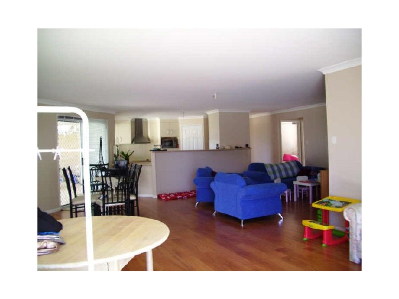 Sandstone Point QLD 4511