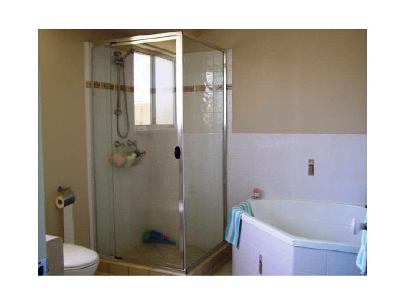 Sandstone Point QLD 4511