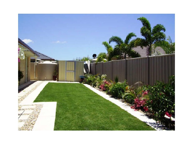 Sandstone Point QLD 4511
