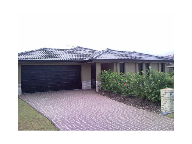 308 Bestmann Road, Sandstone Point QLD 4511