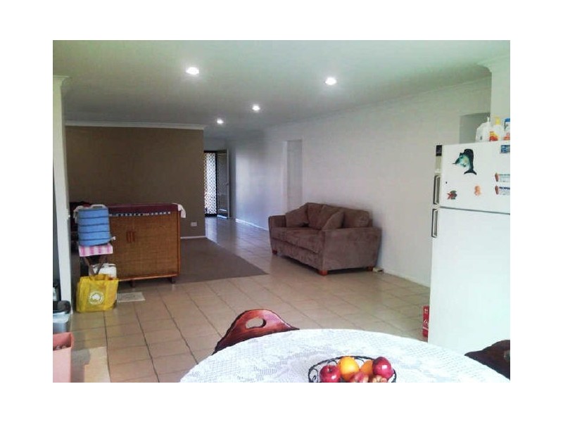 308 Bestmann Road, Sandstone Point QLD 4511