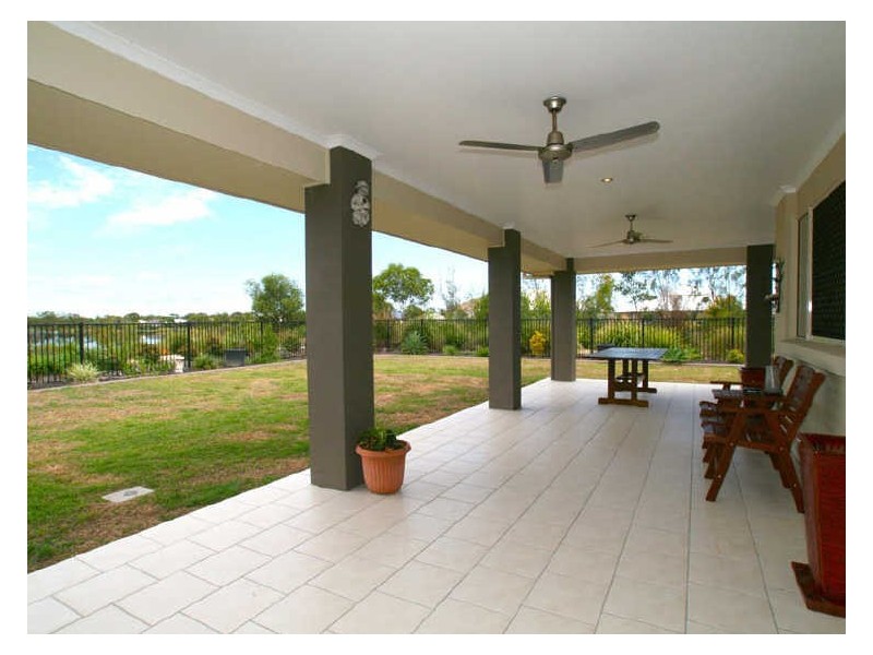 30 Gecko Place, Ningi QLD 4511