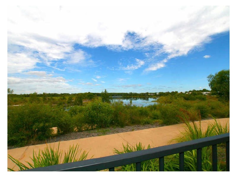 30 Gecko Place, Ningi QLD 4511