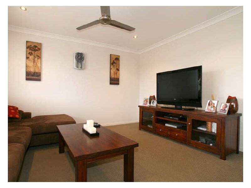 30 Gecko Place, Ningi QLD 4511