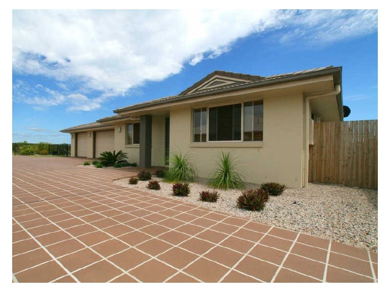 30 Gecko Place, Ningi QLD 4511