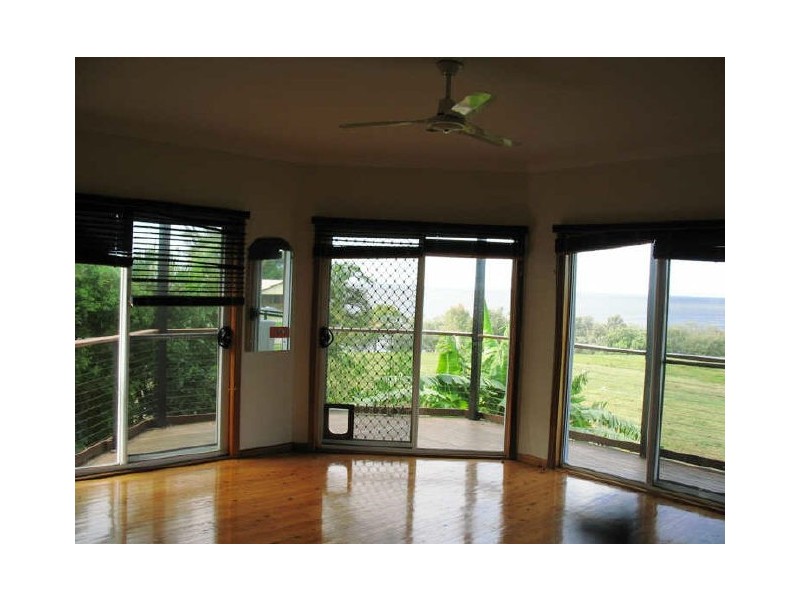 Sandstone Point QLD 4511