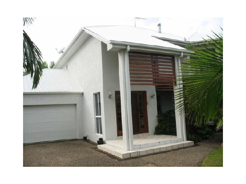 Sandstone Point QLD 4511