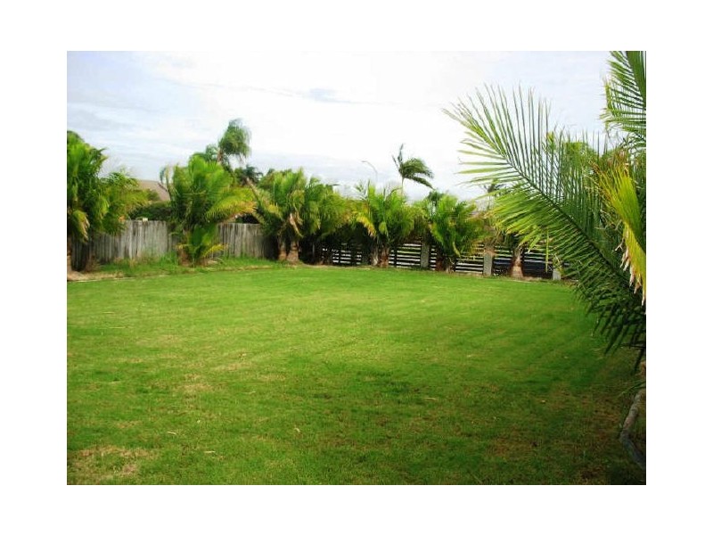 Sandstone Point QLD 4511