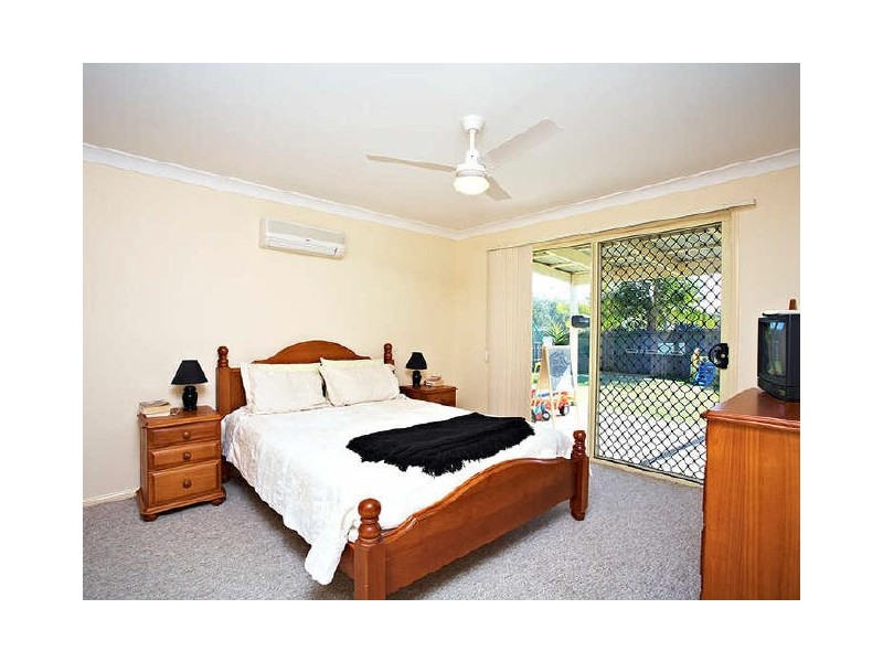 Sandstone Point QLD 4511