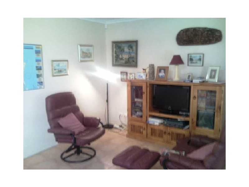 7 Keith Court, Sandstone Point QLD 4511