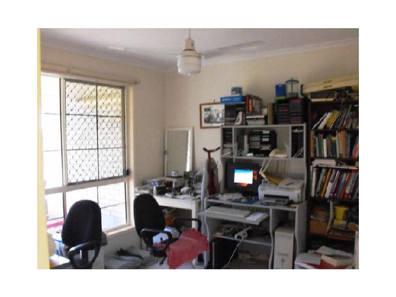 Sandstone Point QLD 4511