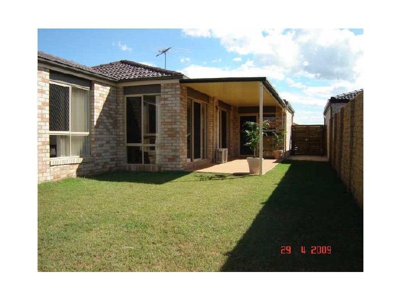 39 Eimeo Place, Sandstone Point QLD 4511