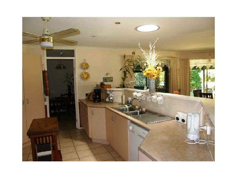 730-732 Bestmann Road, Ningi QLD 4511
