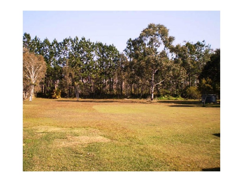 32 Lever Court, Ningi QLD 4511