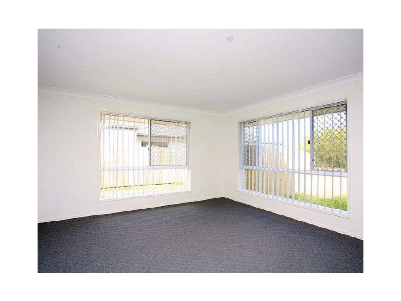 5 Treefrog Street, Ningi QLD 4511