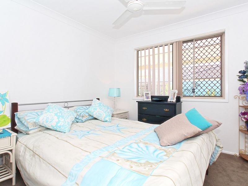 312 Bestmann Road, Sandstone Point QLD 4511