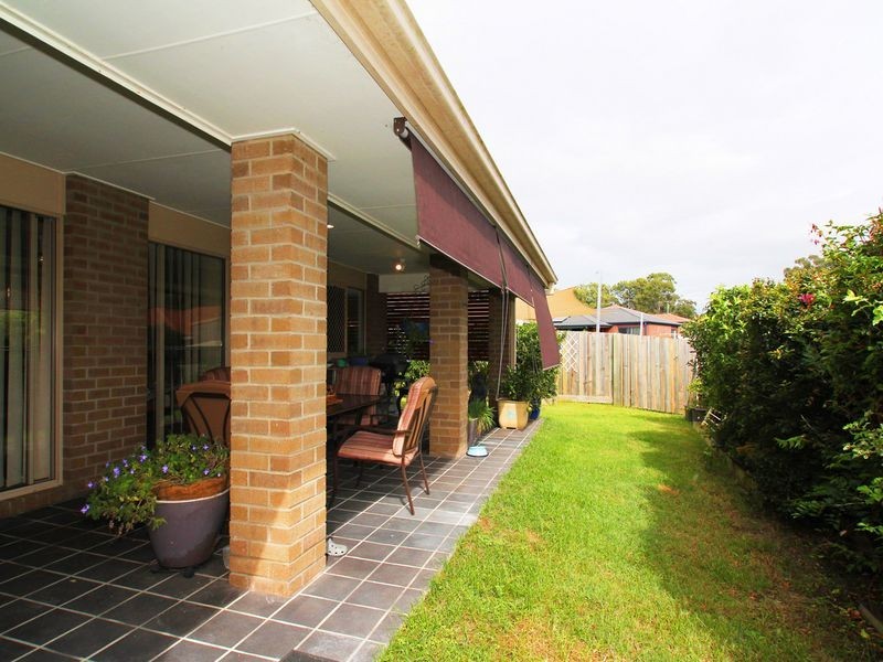 312 Bestmann Road, Sandstone Point QLD 4511