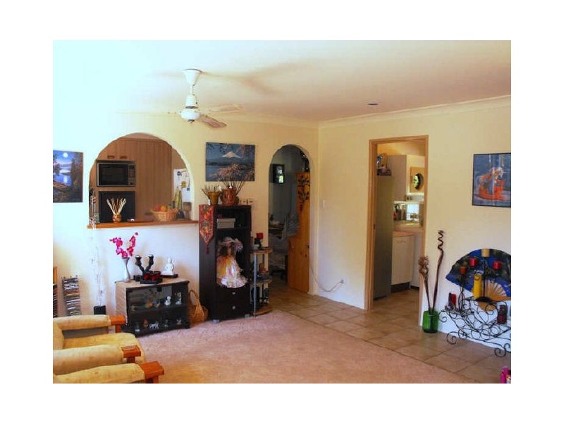 8 Craigola Court, Ningi QLD 4511