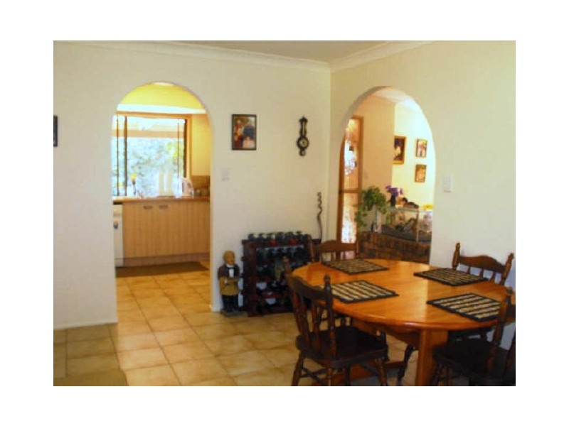 8 Craigola Court, Ningi QLD 4511