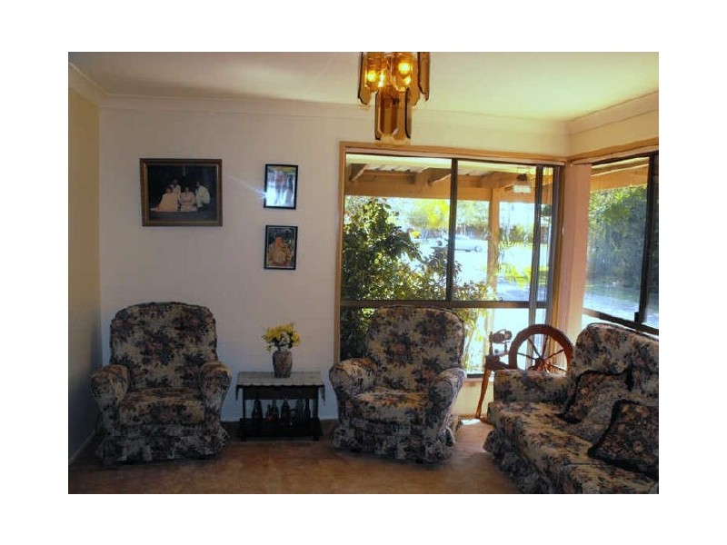 8 Craigola Court, Ningi QLD 4511