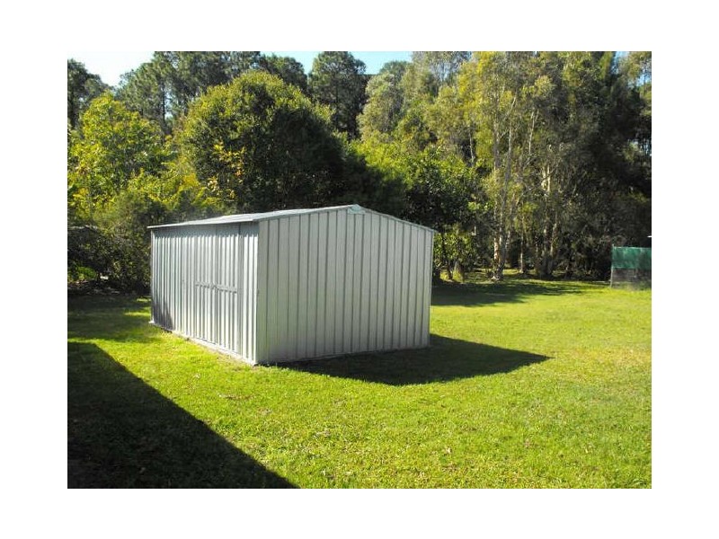 8 Craigola Court, Ningi QLD 4511