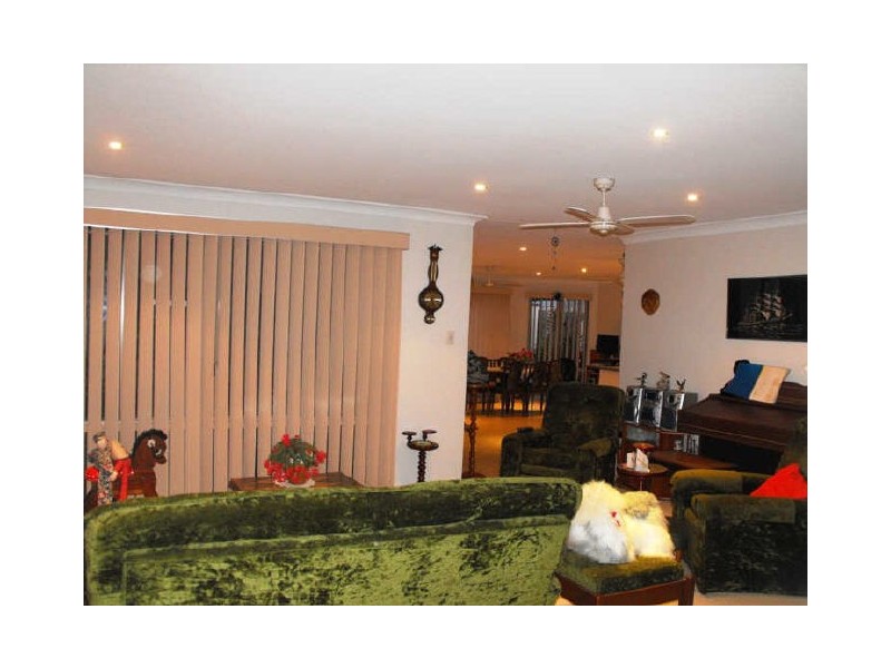 185 Endeavour Drive, Banksia Beach QLD 4507