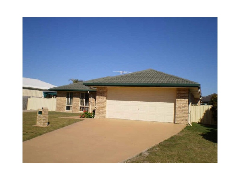 17 Newport Circuit, Sandstone Point QLD 4511