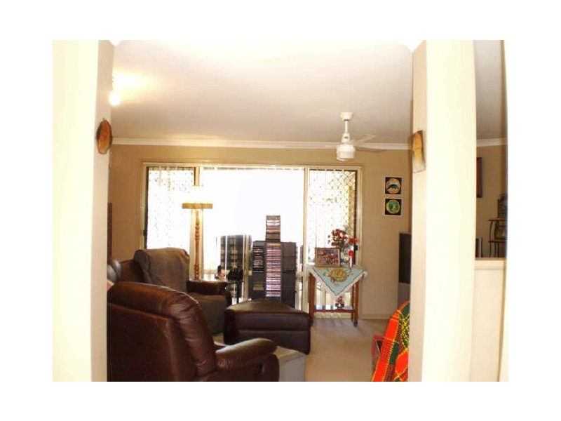 17 Newport Circuit, Sandstone Point QLD 4511