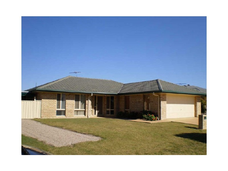 17 Newport Circuit, Sandstone Point QLD 4511