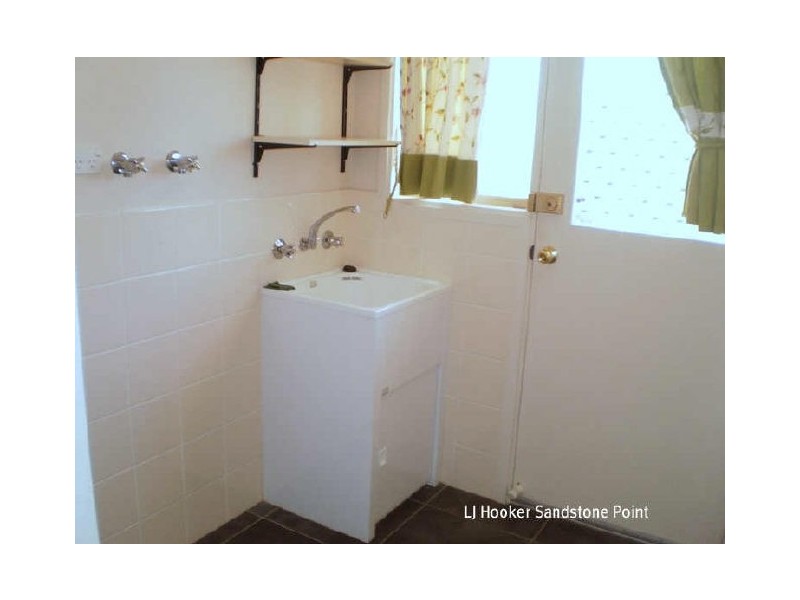 Sandstone Point QLD 4511