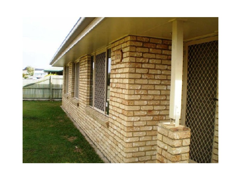 22 Mossman Way, Sandstone Point QLD 4511